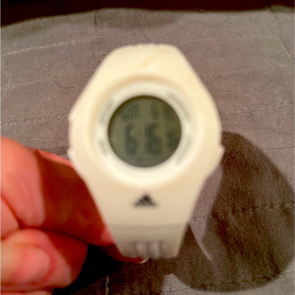 Adidas Watch needs battery